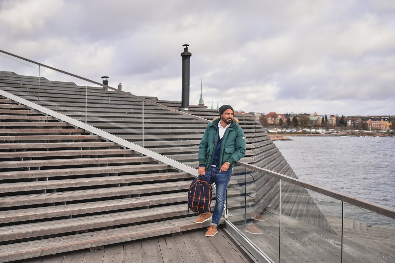 el-blog-de-silvia-rodriguez-lifestyle-travel-finlandia-helsinki-fur-coat-hym-blogger-influencer