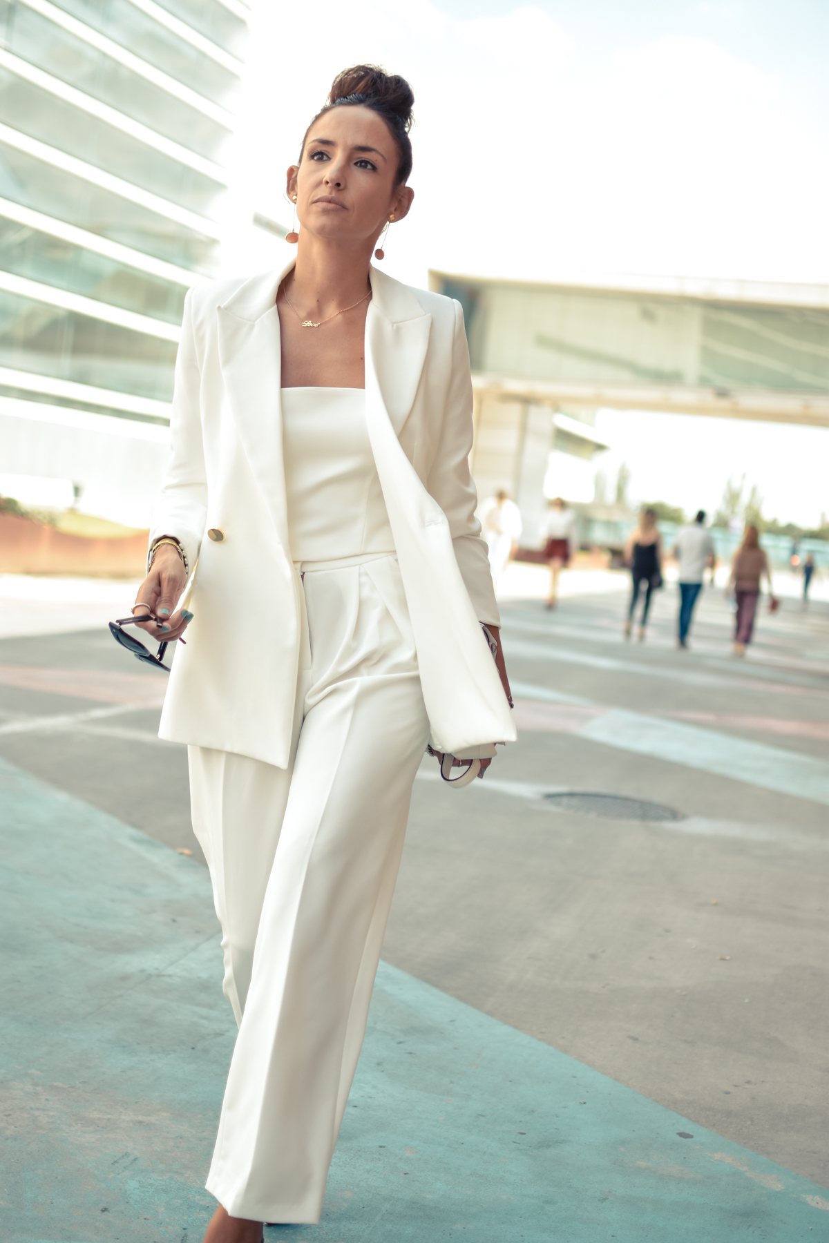el-blog-de-silvia-pintini-traje-chaqueta-blanco