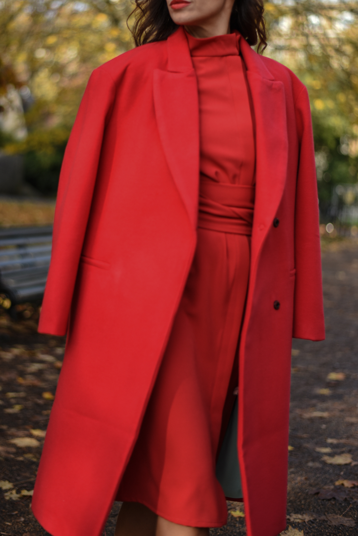 el-blog-de-silvia-invitada-perfecta-boda-abrigo-rojo-pintini